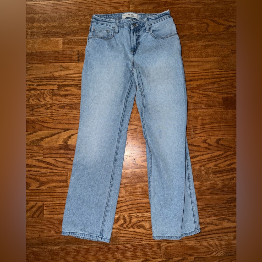 Hollister Women's Straight Leg Light Blue Jeans Size 0R